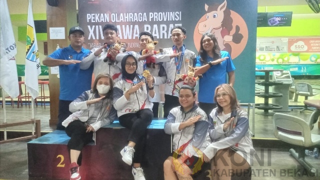 Pebowling Kabupaten Bekasi Sukses Raih Medali Emas Porprov Jabar Koni